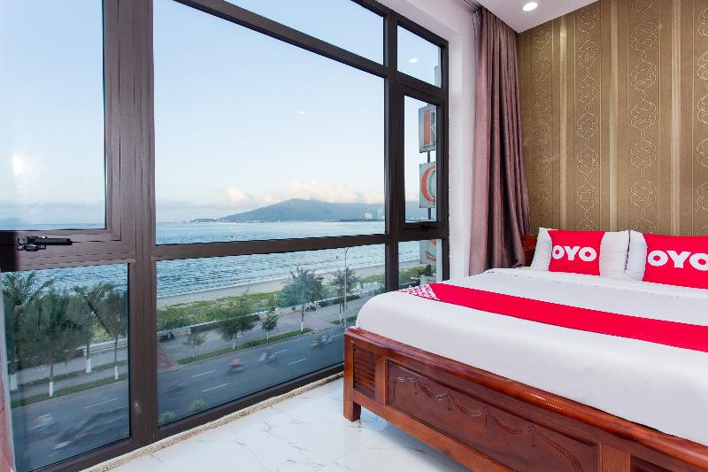 اتاق خانوادگی, Rose