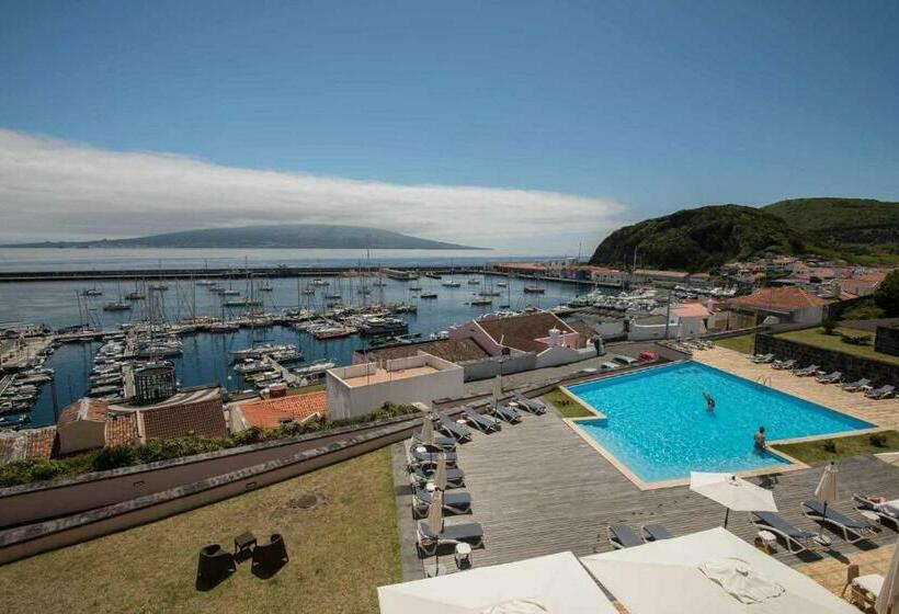 Номер Deluxe Вид на Море с Балконом, Azoris Faial Garden - Resort Hotel