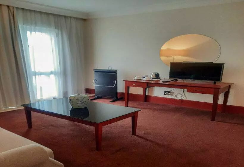 Deluxe-sviitti, Azoris Faial Garden - Resort Hotel