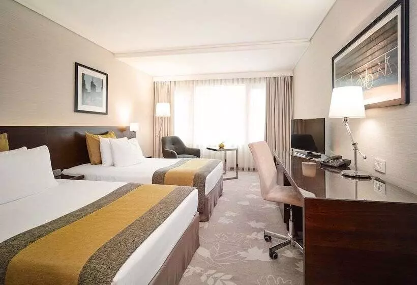 Camera Standard, Crowne Plaza Bucharest By Ihg