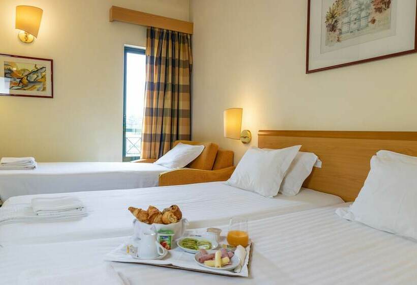 Номер Стандарт, Flag Hotel Guimarães Fafe