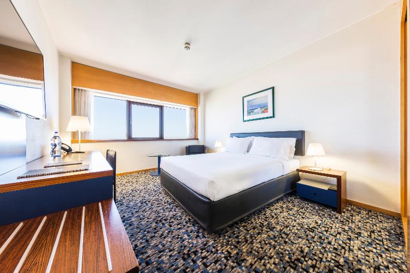 اتاق استاندارد, Ramada By Wyndham Lisbon