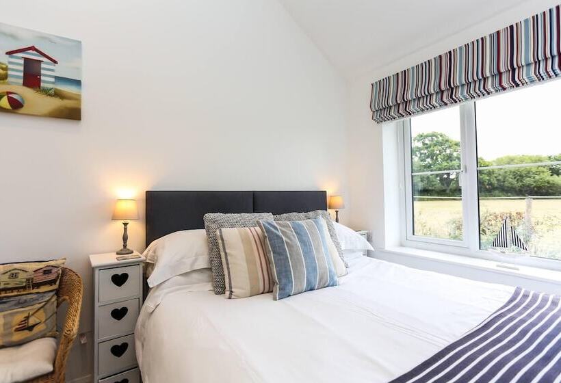 חדר סטנדרט, Linden House