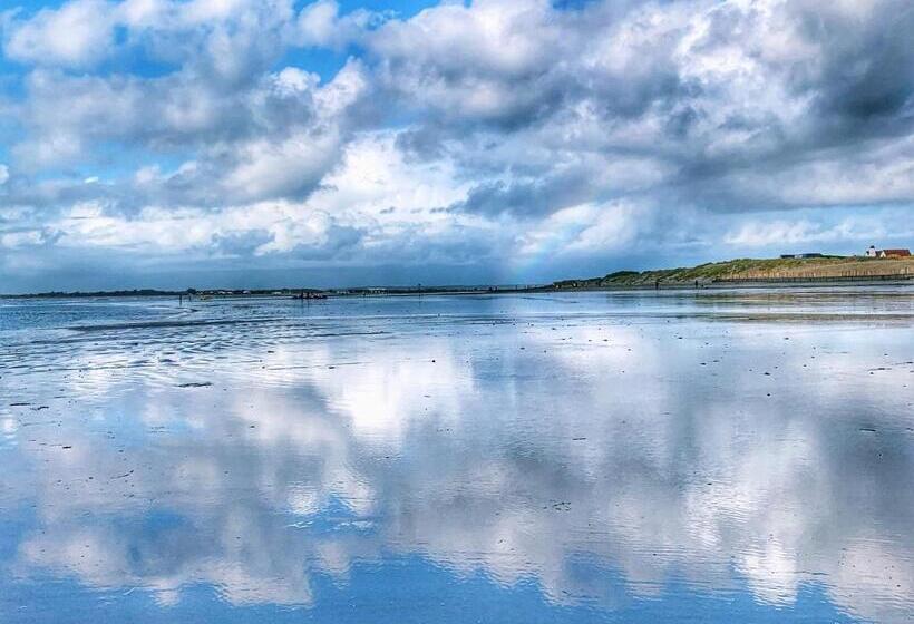 חדר סטנדרט, Linden House