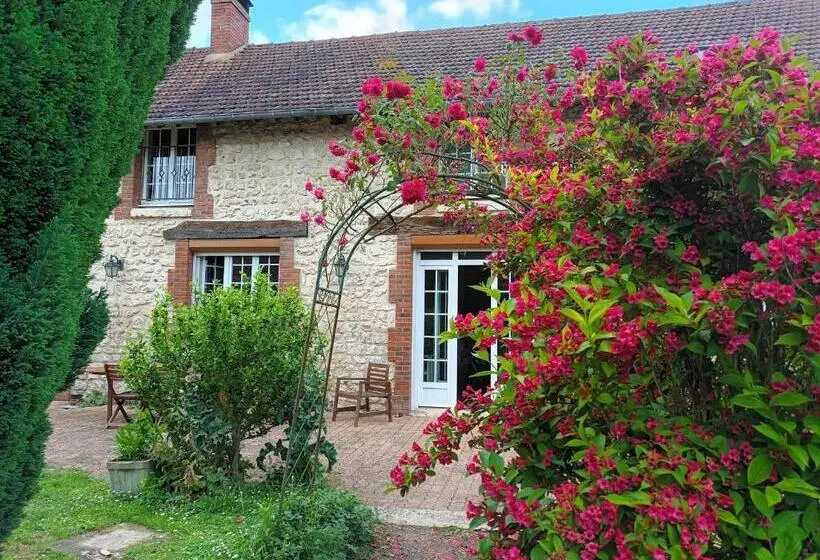 Suite 2 Dormitorios, L'étable Givernoise