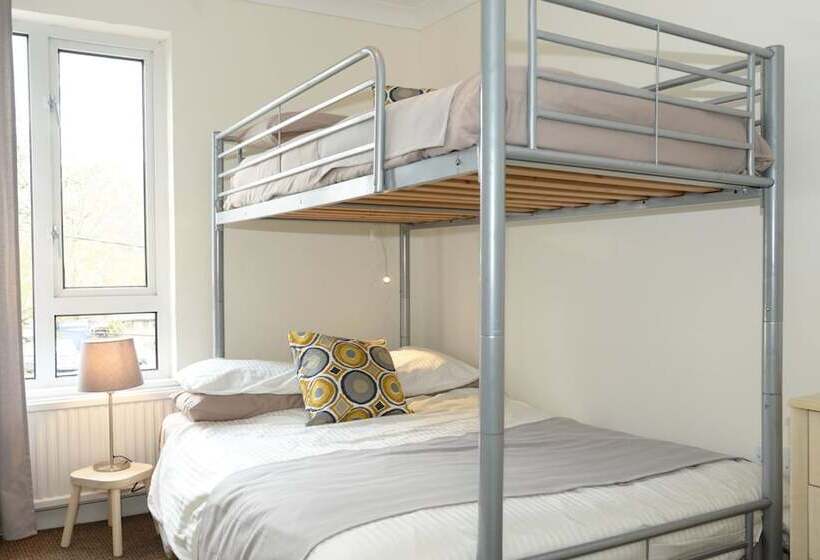 Семейный Номер, Gallt Y Glyn Hostel