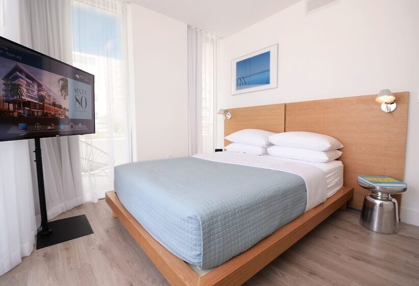 Люкс с Балконом, 6080 Design Hotel By Eskape Collection