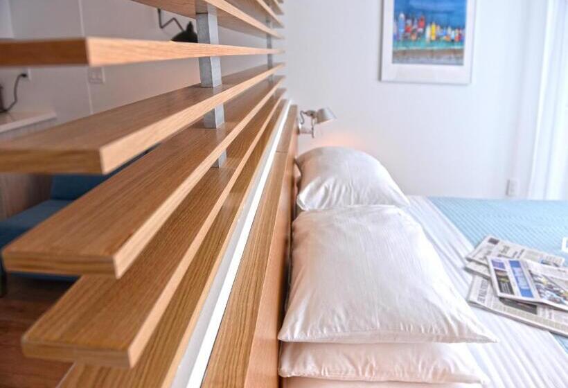 סטודיו סטנדרט עם מרפסת, 6080 Design Hotel By Eskape Collection