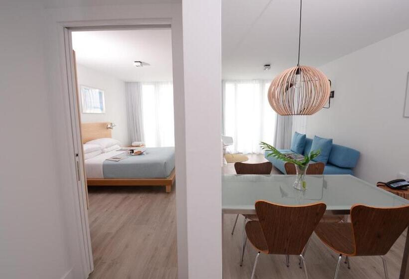 2 Bedrooms Suite Sea View, 6080 Design Hotel By Eskape Collection