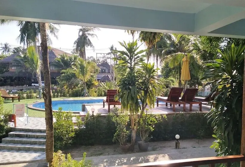 スタンダード4人部屋, Markhouse Bungalow Ko Kut