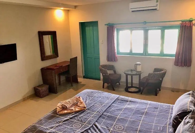 اتاق لوکس با چشم‌انداز دریا, Mui Ne Hills Bliss