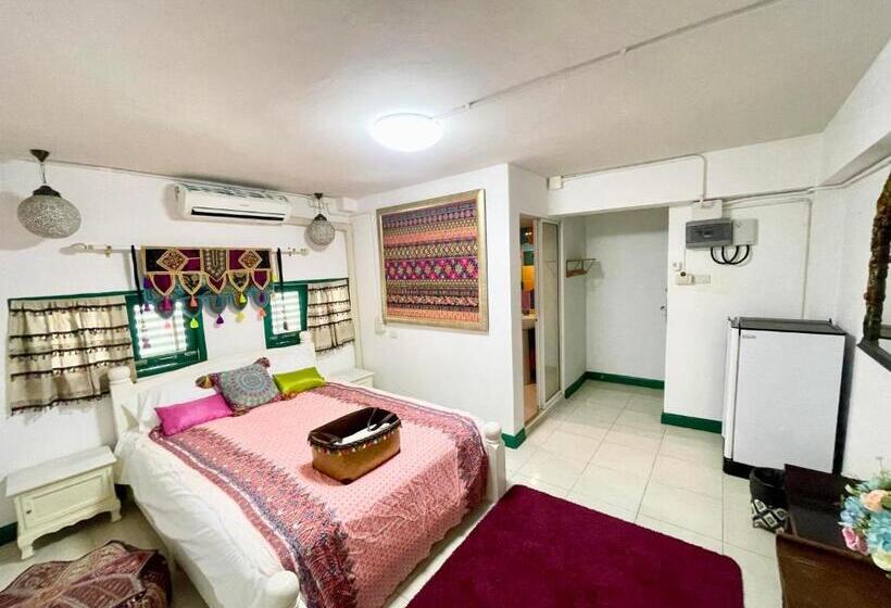 Люкс, Yellow Lamoon