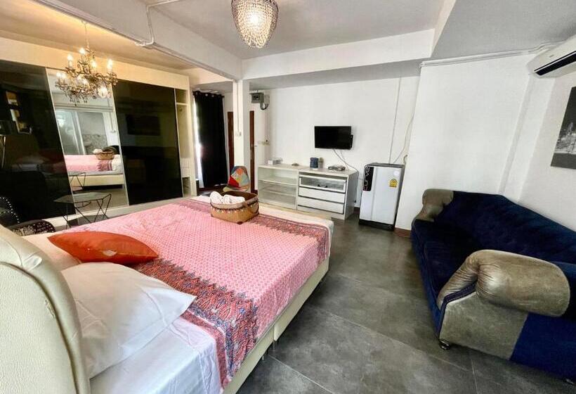 Студия Стандарт, Yellow Lamoon