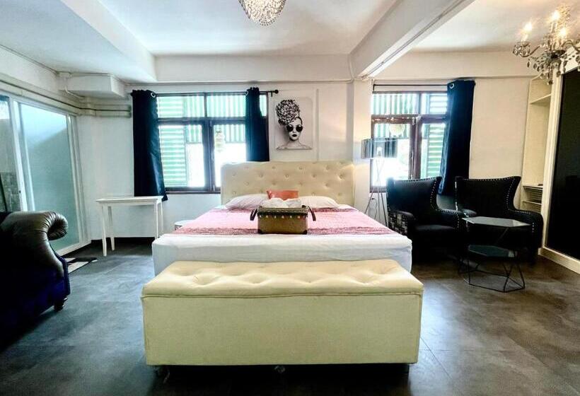 Студия Стандарт, Yellow Lamoon