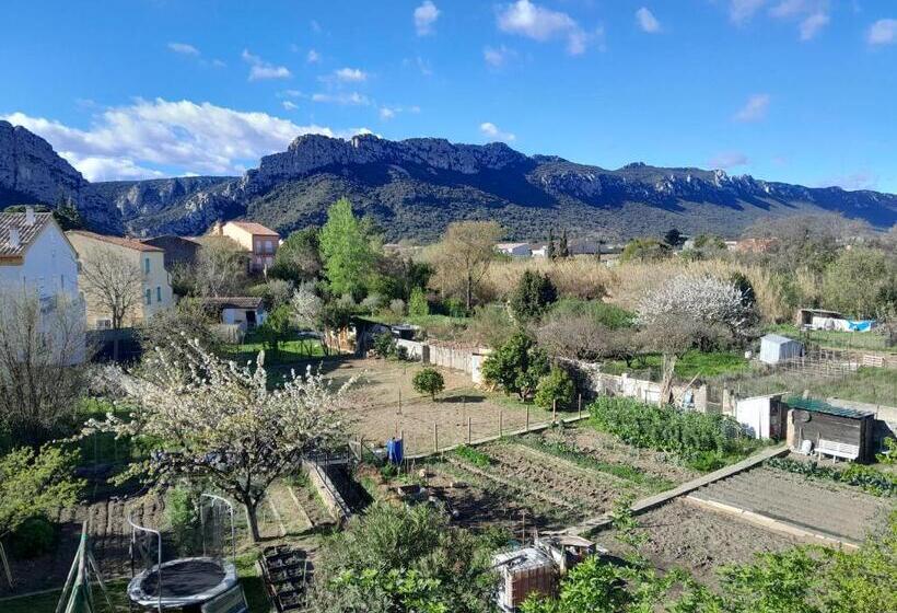 スタンダードルーム, Home Shanti Galamus