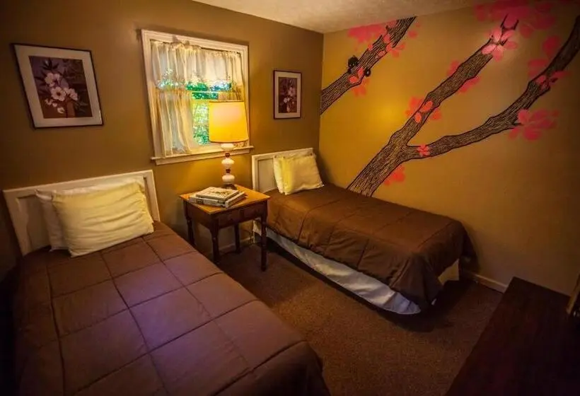 ２ベッドルームハウス, Nolichuckey Bluffs Bed & Breakfast Cabins