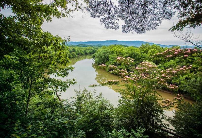 منزل غرفة نوم واحدة, Nolichuckey Bluffs Bed & Breakfast Cabins