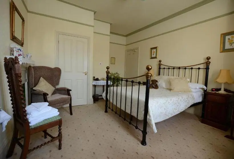 Standard-huone, Kenella House
