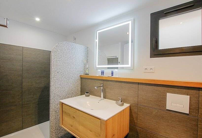 آپارتمان 1 خوابه, Residence Kalliste