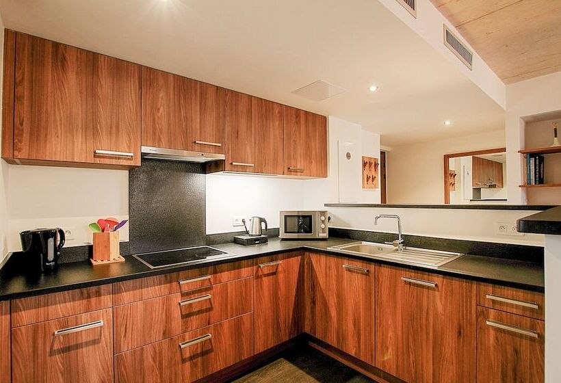 آپارتمان 1 خوابه, Residence Kalliste