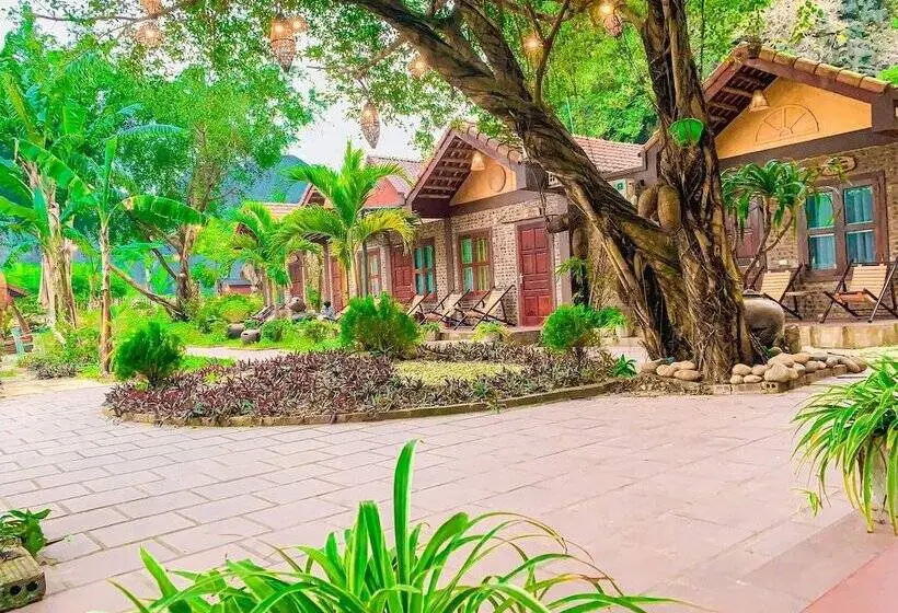 اتاق استاندارد سه نفره, Tam Coc Central Bungalow Hostel