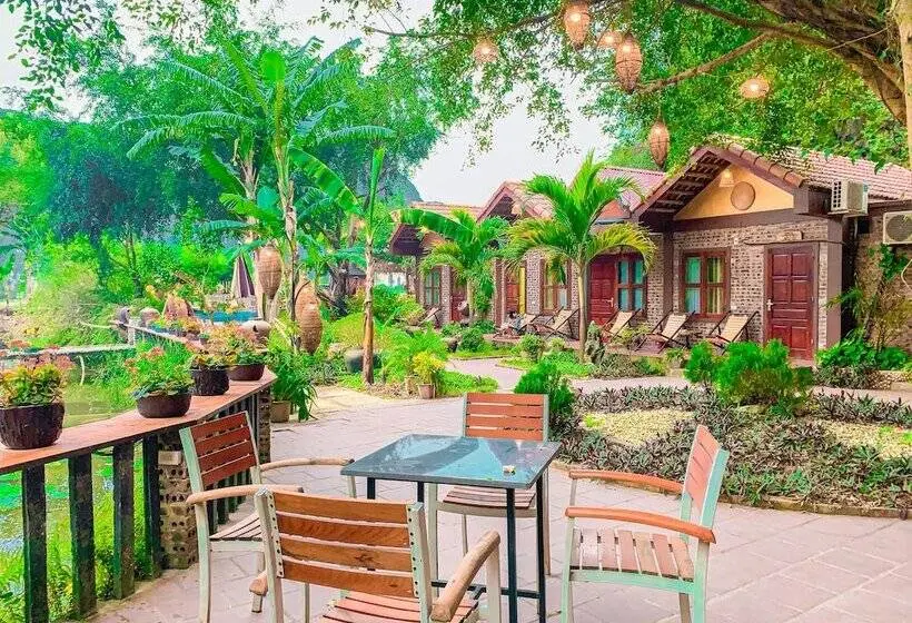 اتاق استاندارد سه نفره, Tam Coc Central Bungalow Hostel