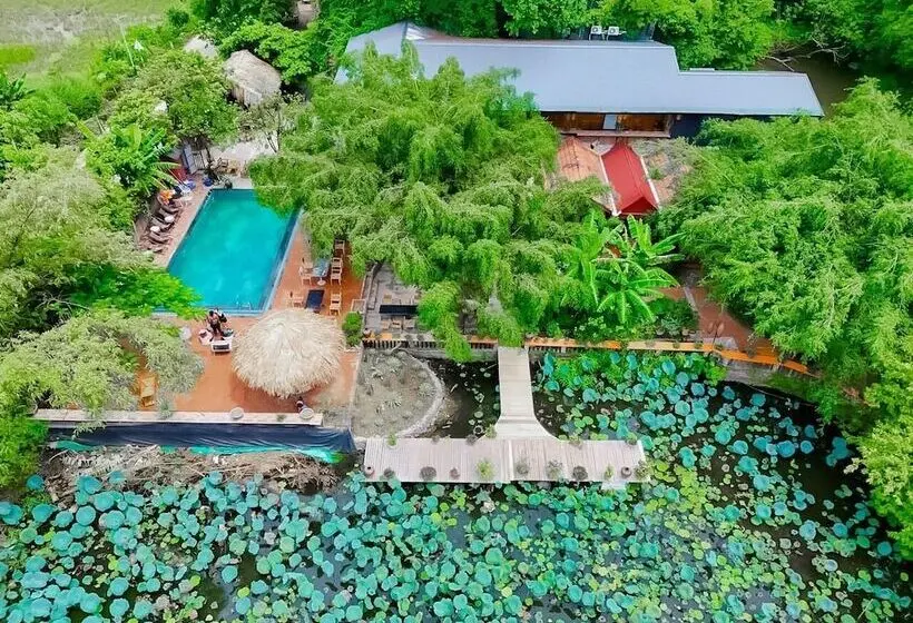 اتاق استاندارد چهار تخته, Tam Coc Central Bungalow Hostel