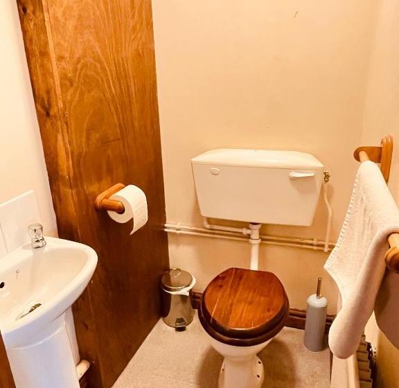 اتاق استاندارد با سرویس بهداشتی مشترک, Halfway House Inn & Cottages
