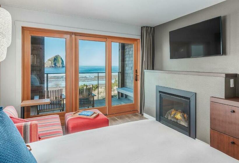 带特大床的标准间, Headlands Coastal Lodge & Spa