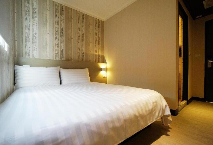 اتاق استاندارد, Win Inn Kaohsiung