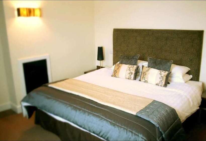 수피리어 룸, The Foinavon