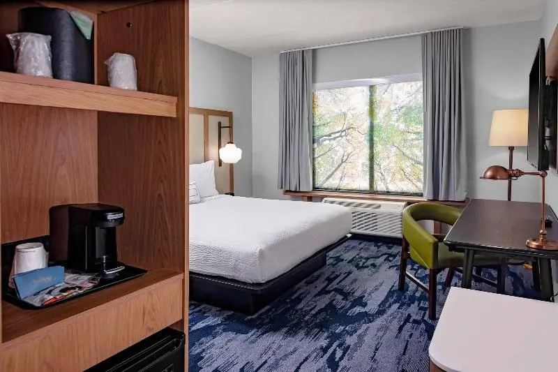 キングサイズベッドのスタンダードルーム, Fairfield Inn & Suites By Marriott Memphis Collierville