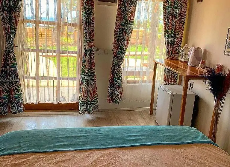 オーシャンビューファミリールーム, Kara Kedi Beach Bungalow