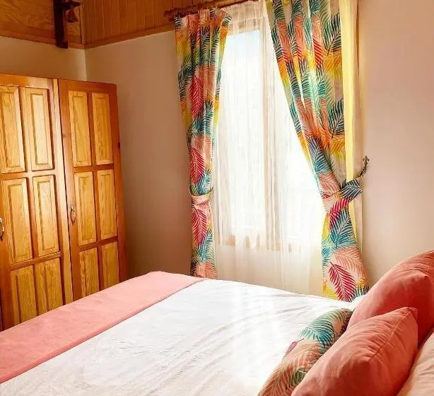 コンフォートトリプルルーム, Kara Kedi Beach Bungalow