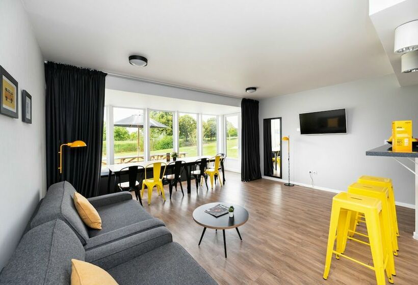 Вилла 5 Спален, Staycity Aparthotels Near Disneyland Paris