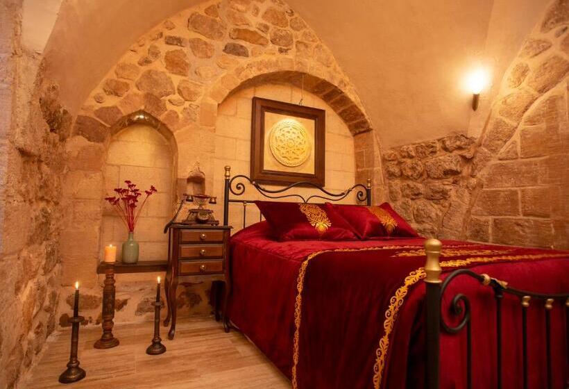 高级大房间, Selçuklu Konağı