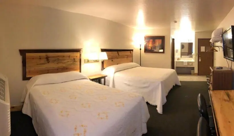 اتاق استاندارد, Yellowstone Village Inn And Suites