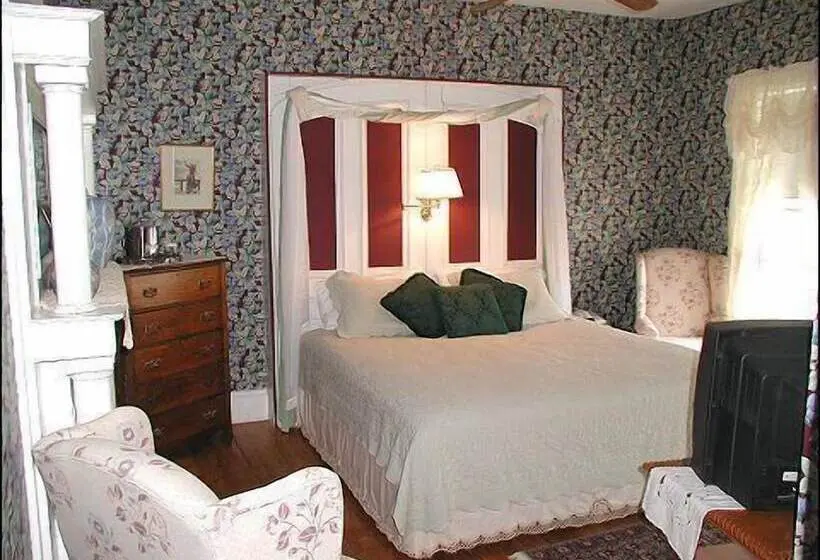 キングサイズベッドのスタンダードルーム, Central House Inn
