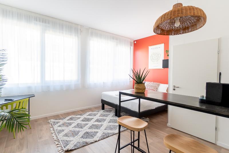 Studio Standard, Ecla Paris Massy Palaiseau