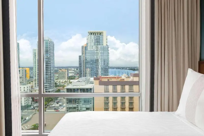 اتاق استاندارد برای معلولان, Carte Hotel San Diego Downtown, Curio Collection By Hilton