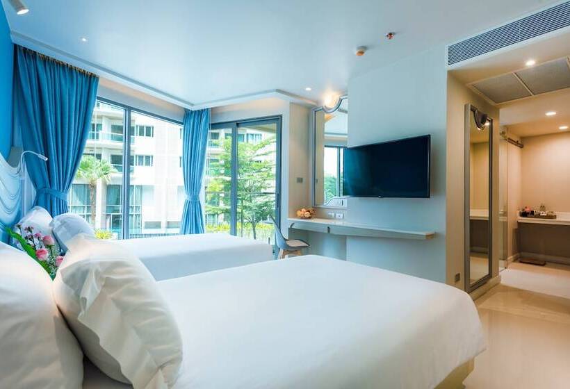 Номер Deluxe, Centara Sonrisa Residences & Suites Sriracha