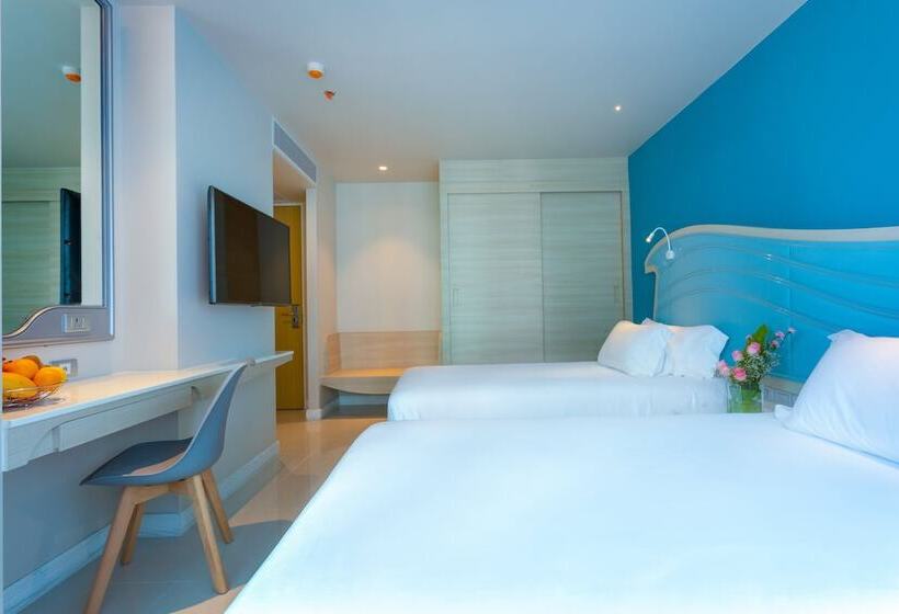 Номер Superior, Centara Sonrisa Residences & Suites Sriracha