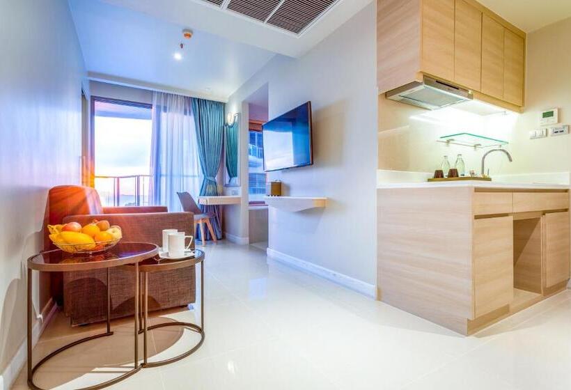 Семейный Номер, Centara Sonrisa Residences & Suites Sriracha