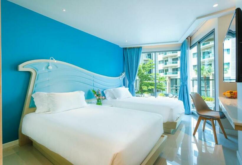 Номер Deluxe, Centara Sonrisa Residences & Suites Sriracha