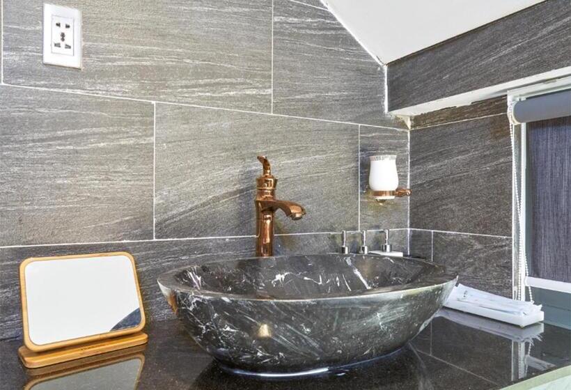 سوییت با چشمانداز دریا, Sea’lavie Boutique Resort & Spa