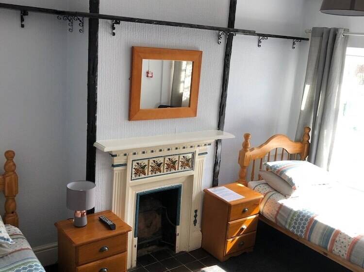 Номер Стандарт Совместная Ванная, The Pheasant Inn