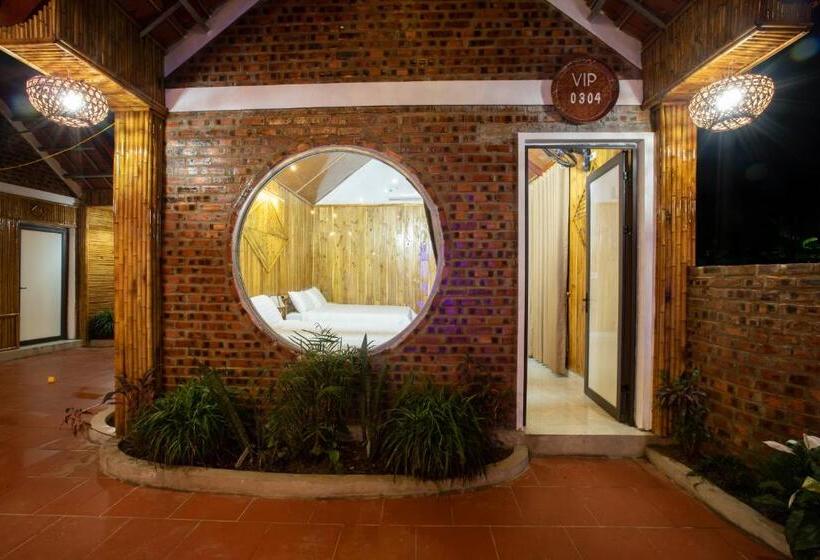 اتاق اجرایی, Tam Coc Charming Bungalow
