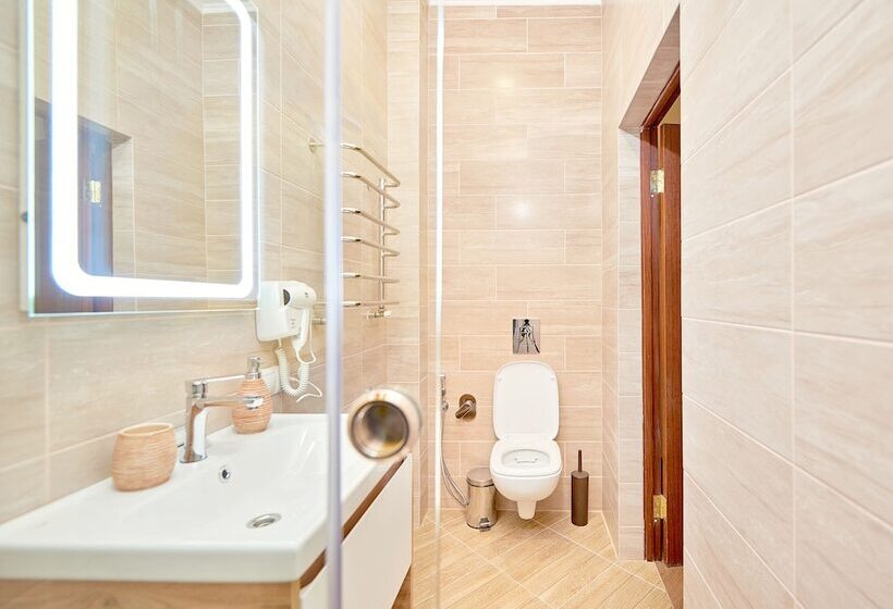 اتاق استاندارد, Cossacks Hostel