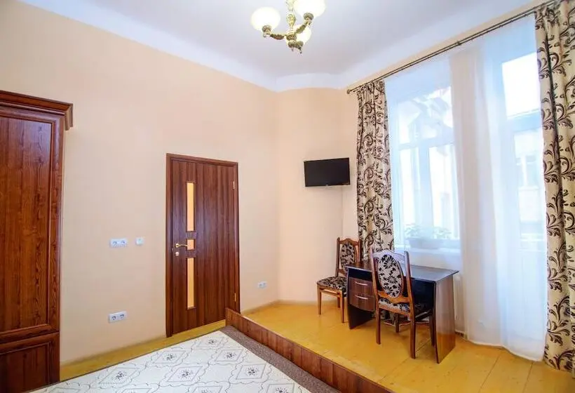 اتاق استاندارد, Cossacks Hostel