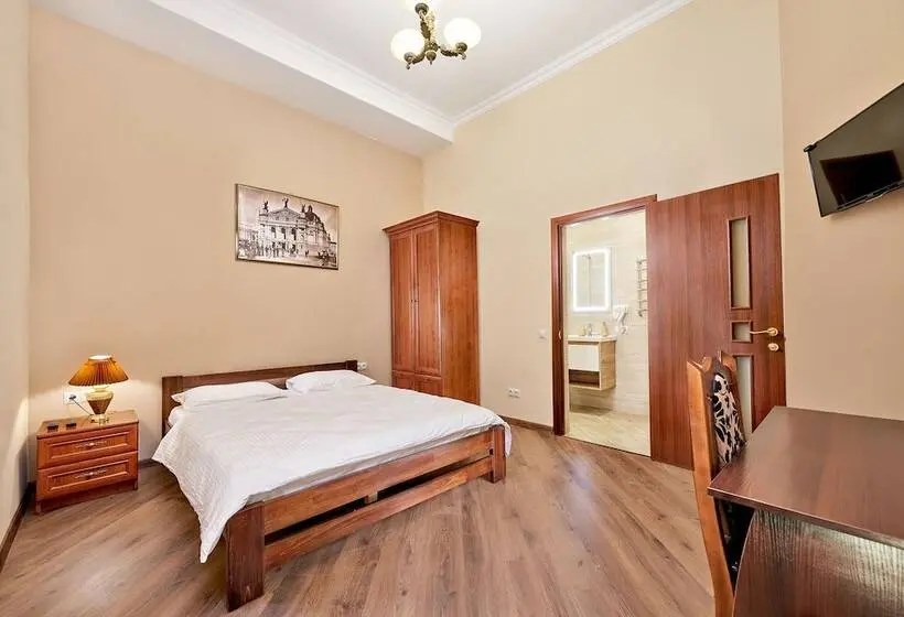 اتاق استاندارد, Cossacks Hostel